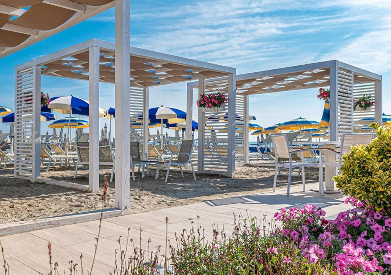 Hotel Adria Milano Marittima Ngoại thất bức ảnh