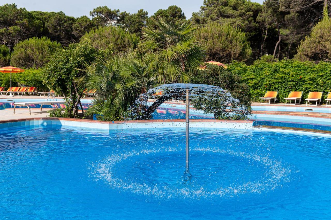Hotel Adria Milano Marittima Ngoại thất bức ảnh