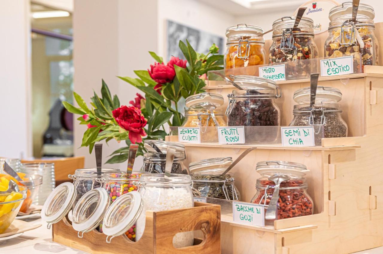 Hotel Adria Milano Marittima Ngoại thất bức ảnh
