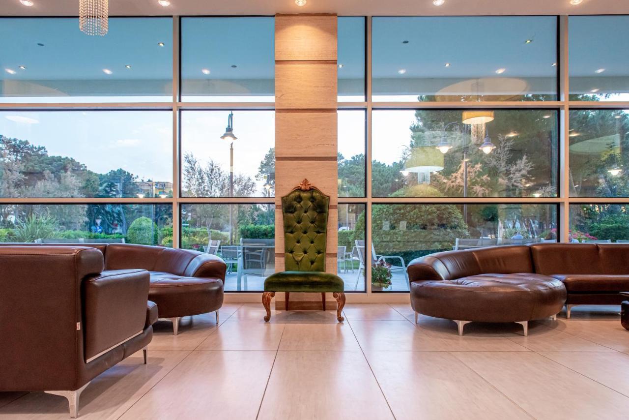 Hotel Adria Milano Marittima Ngoại thất bức ảnh