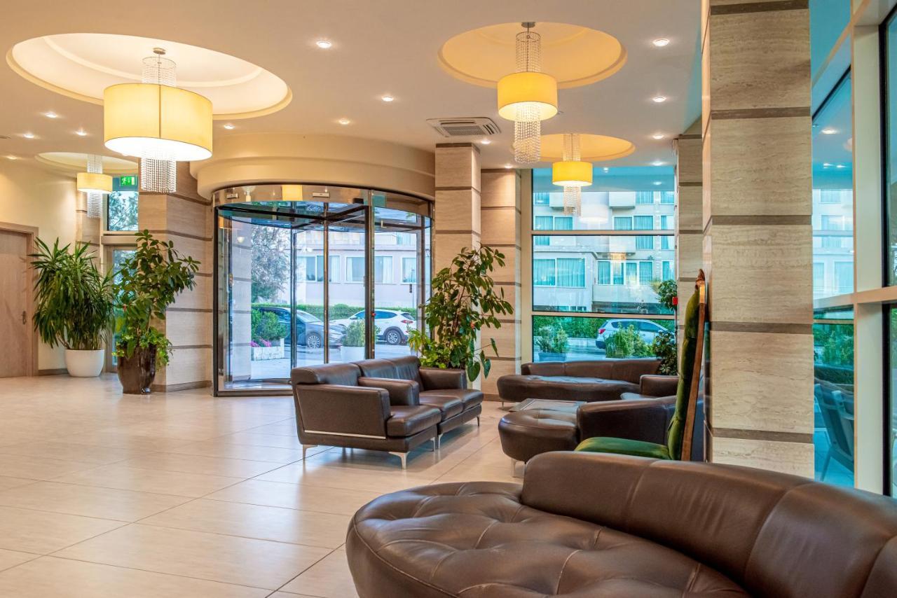 Hotel Adria Milano Marittima Ngoại thất bức ảnh