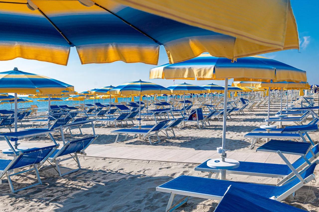 Hotel Adria Milano Marittima Ngoại thất bức ảnh