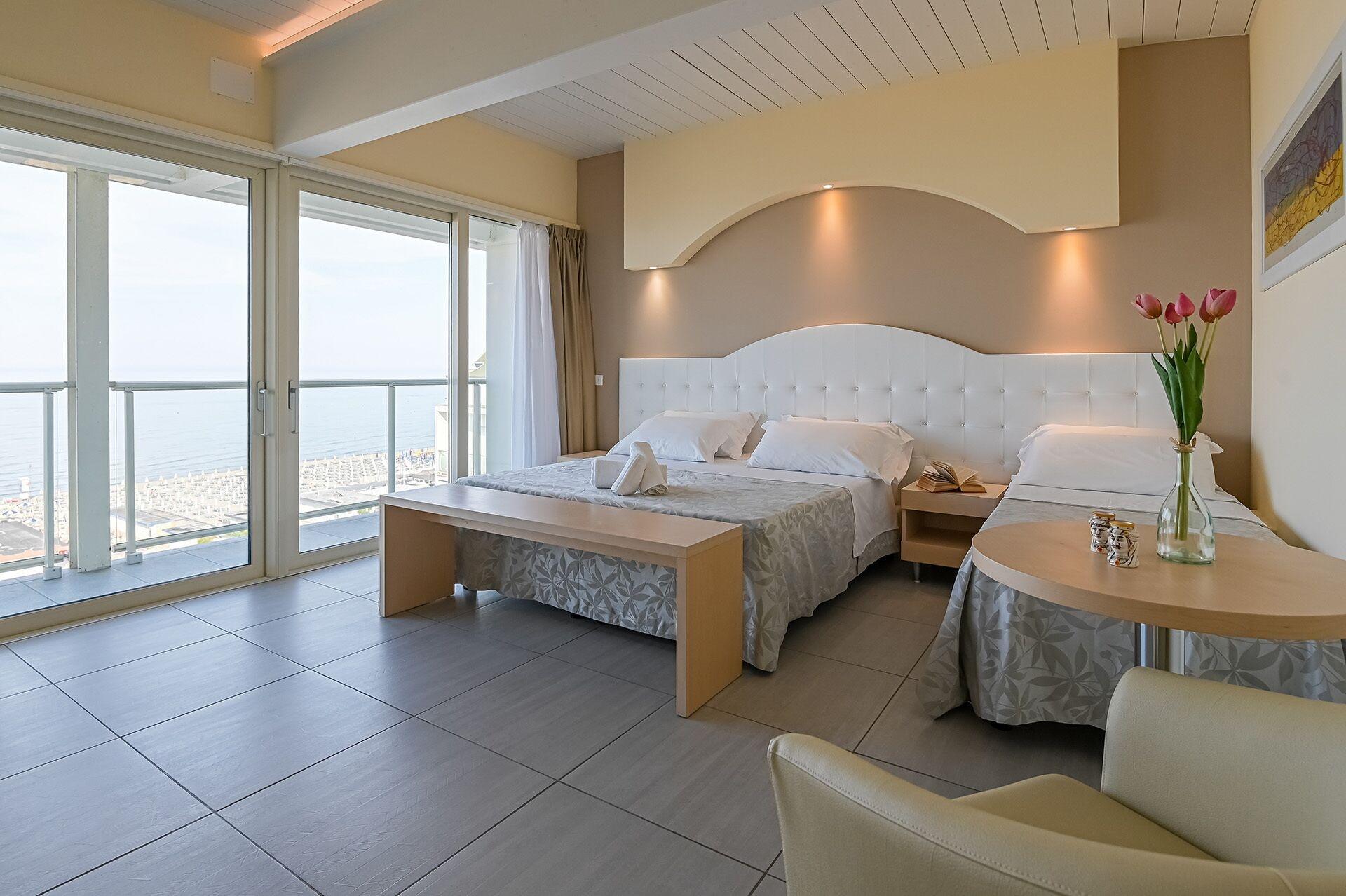 Hotel Adria Milano Marittima Ngoại thất bức ảnh