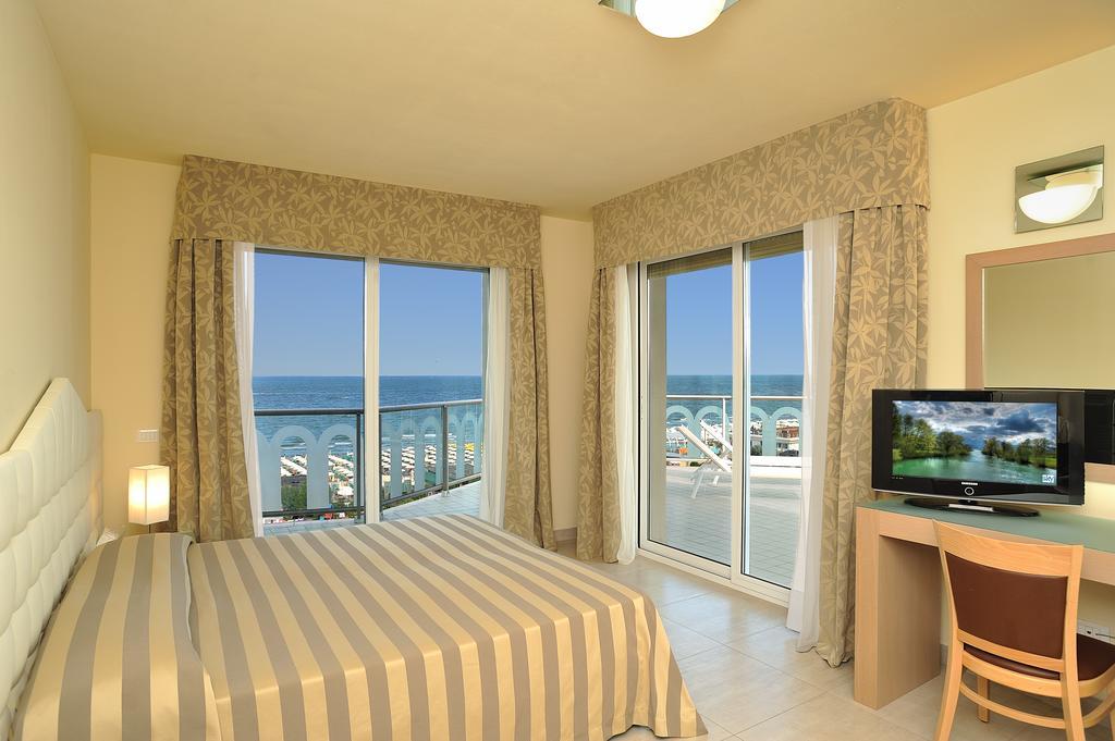 Hotel Adria Milano Marittima Phòng bức ảnh