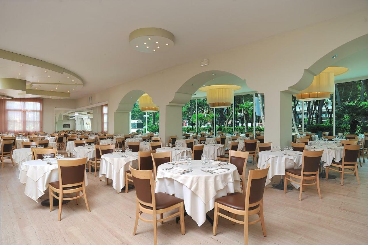Hotel Adria Milano Marittima Ngoại thất bức ảnh