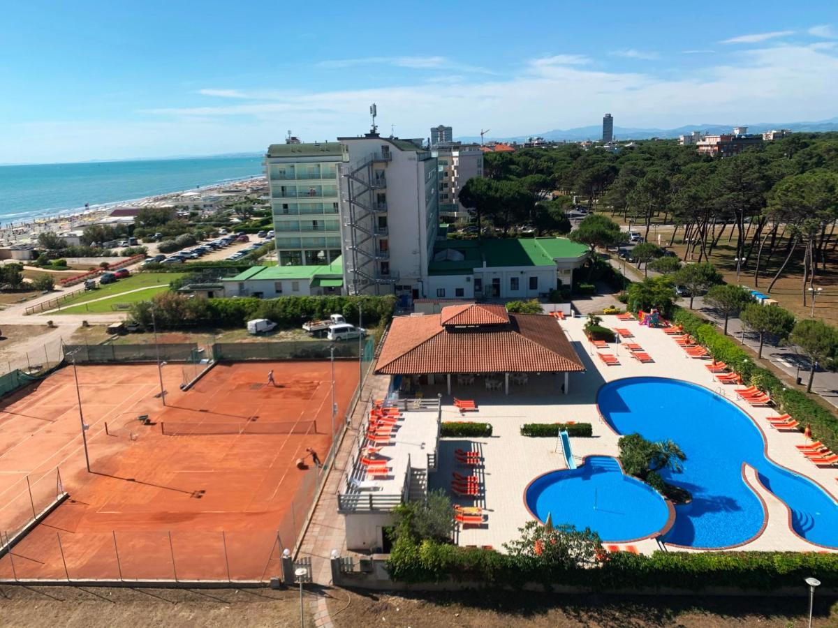 Hotel Adria Milano Marittima Ngoại thất bức ảnh
